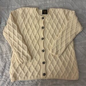 Elegant Cream Cable Knit Cardigan